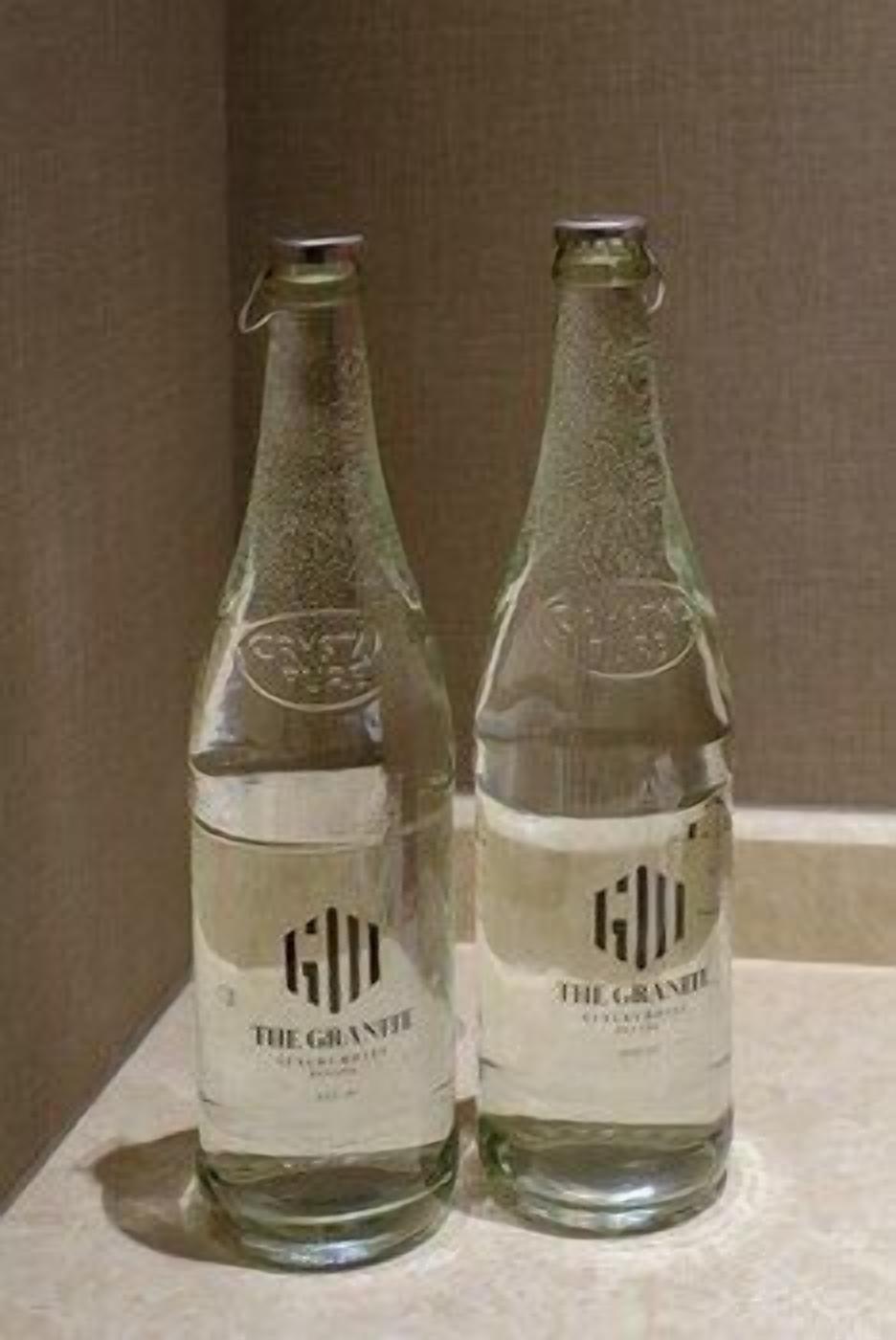 Ducha, cabezal de ducha tipo lluvia, artículos de tocador de diseñador