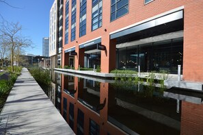 Exterior - Matrix Luxury Apartments (Cape Town)