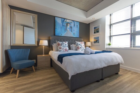 Huoneisto, 3 makuuhuonetta | Tallelokero huoneessa, silitysrauta/-lauta, vauvansängyt, ilmainen Wi-Fi