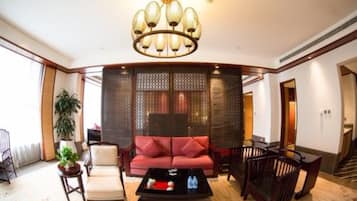 VIP Suite | Living area | LCD TV
