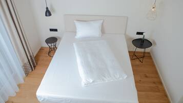 Classic-Doppelzimmer zur Einzelnutzung, 1 Schlafzimmer | 1 Schlafzimmer, hochwertige Bettwaren, Zimmersafe, Schreibtisch
