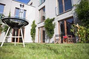 Classic Double Room Single Use, 1 Bedroom, Garden View, Ground Floor | Terrace/patio