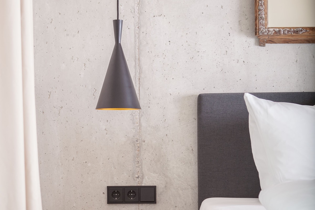 Standaard tweepersoonskamer, 1 slaapkamer | 1 slaapkamer, luxe beddengoed, een kluis op de kamer, een bureau