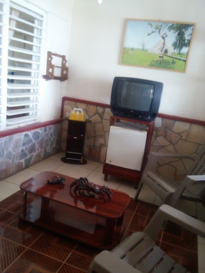 Double or Twin Room | Minibar, iron/ironing board