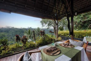 Interior detail - Black Penny Villas Ubud (Ubud)