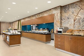 Daily buffet breakfast for a fee - Ramada Plaza by Wyndham Samsun (Samsun)