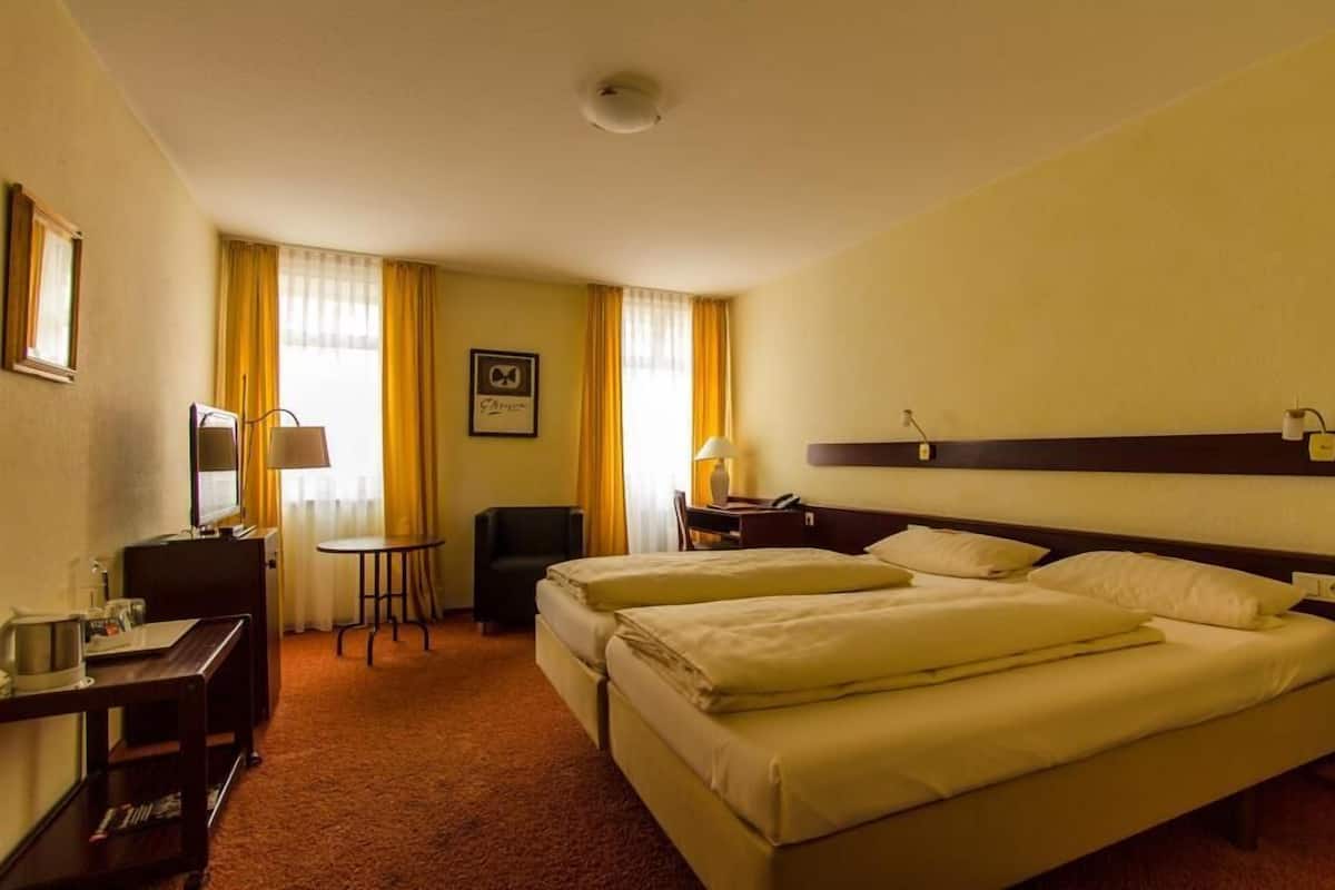Doppia Classic | 1 camera, minibar, una cassaforte in camera, una scrivania