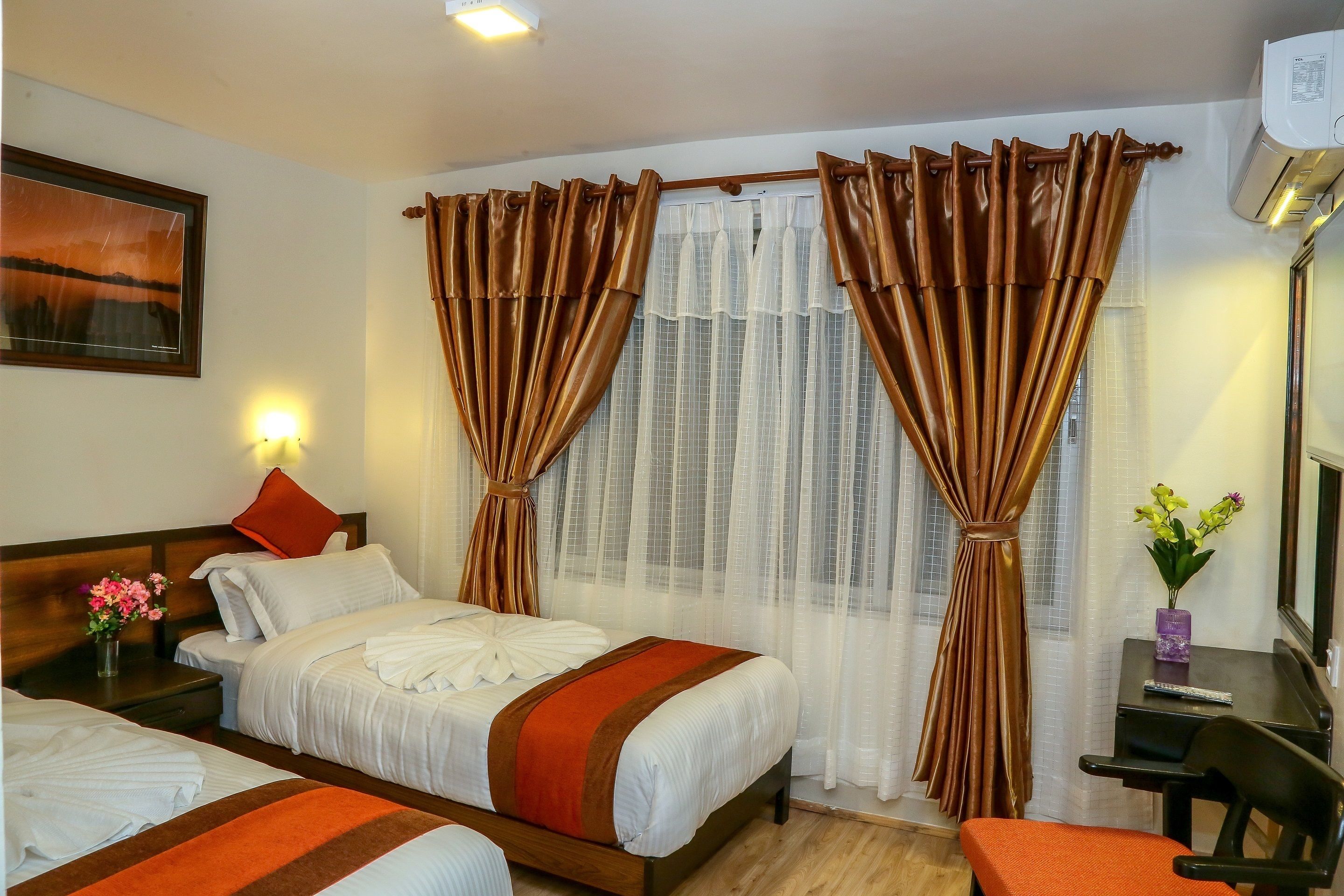 deluxe twin room, 2 single beds, hill view | premium bedding, in-room safe, desk, laptop workspace