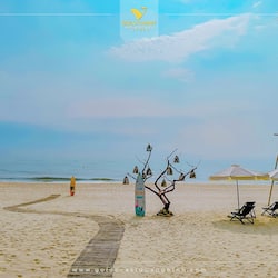 Private beach, white sand