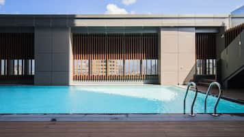 Seasonal outdoor pool