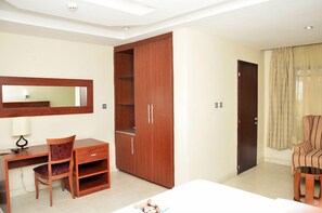 In-room safe, desk, blackout drapes, free WiFi - Sharon Ultimate Hotels (Abuja)