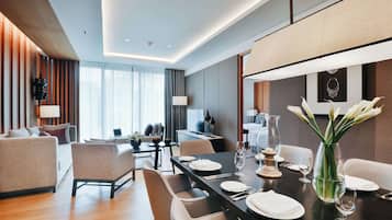 Suite, 3 Bedrooms | 1 bedroom, premium bedding, down duvets, free minibar