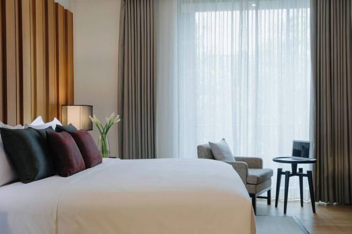 1 chambre, literie de qualité supérieure, couette en duvet d'oie