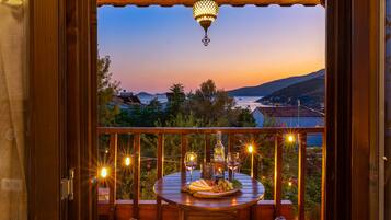 Honeymoon Double Room, Balcony, Sea View