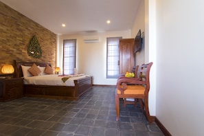 Deluxe Double Room | Premium bedding, minibar, in-room safe, desk - Picollino Boutique (Siem Reap)