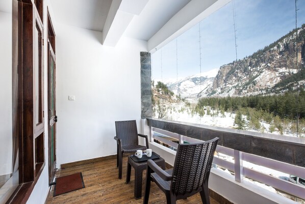 Premium Double Room | Balcony
