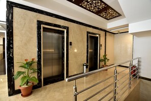 Exterior detail - I V Sanctum Hotel (Bengaluru)