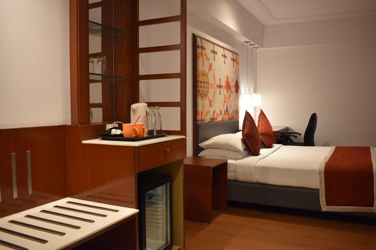 Habitació individual estàndard | Roba de llit d'alta qualitat, minibar i caixa forta a l'habitació 