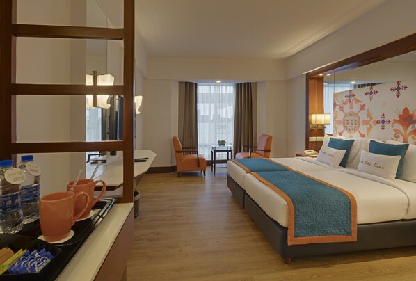 Premium bedding, minibar, in-room safe, desk