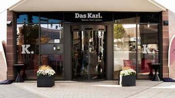 Overnatningsstedets indgangsparti