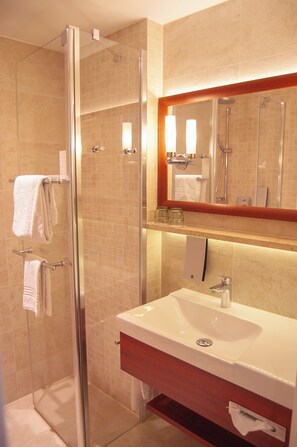 Free toiletries, hair dryer, towels, soap