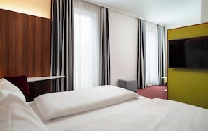 Executive Doppelzimmer | In-room safe, desk, soundproofing, iron/ironing board