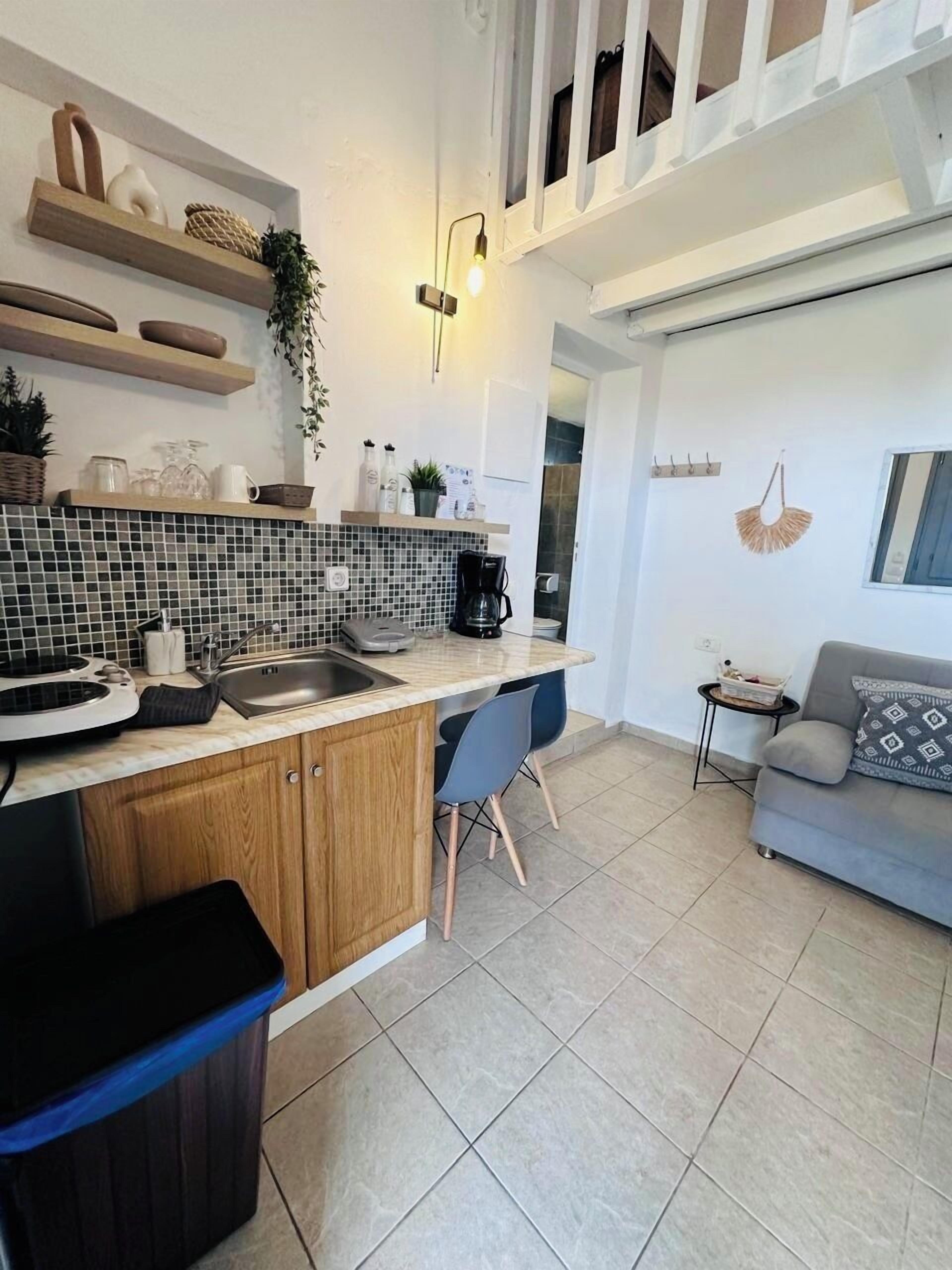 Comfort Bungalow | Cucina privata | Frigorifero, piano cottura, macchina per tè/caffè, bollitore elettrico