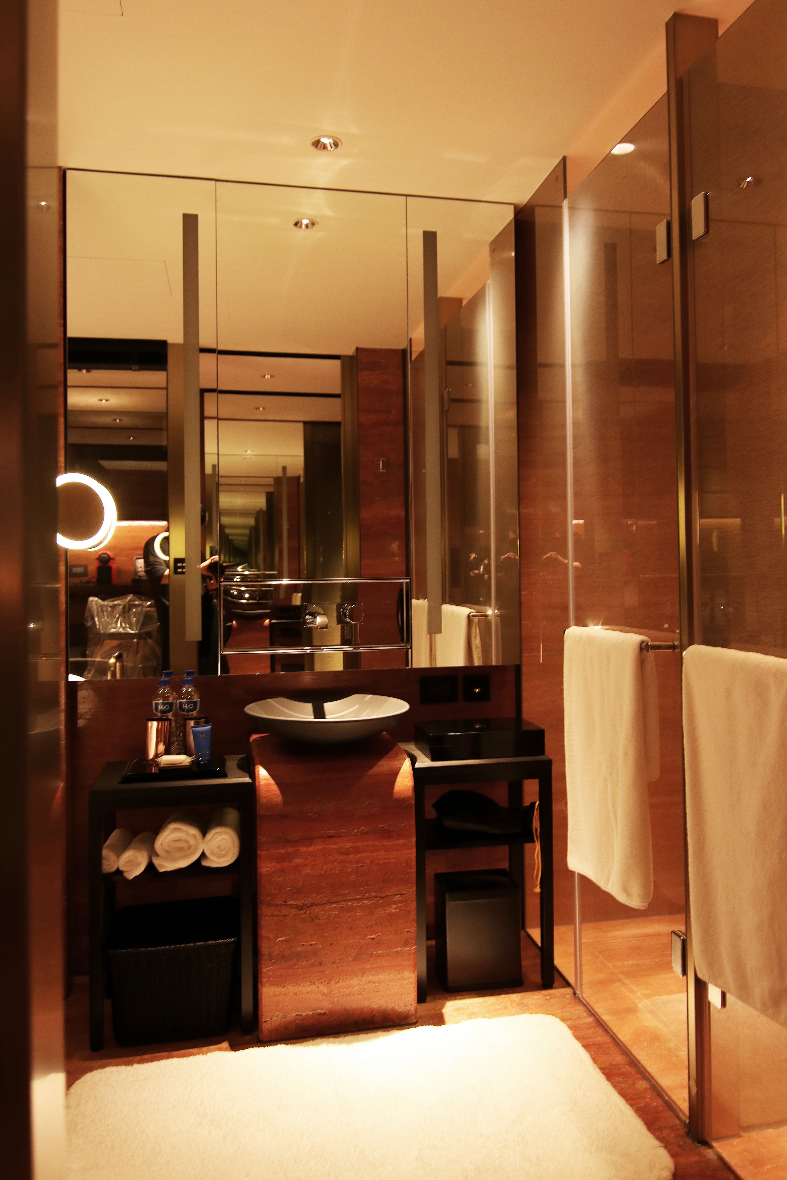 premium bedding, down duvets, free minibar, in-room safe