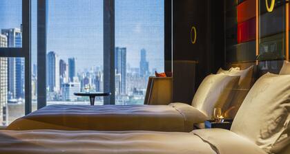 H2O Hotel