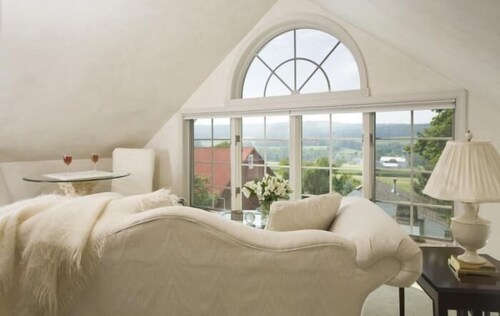 The Inn At Twin Linden