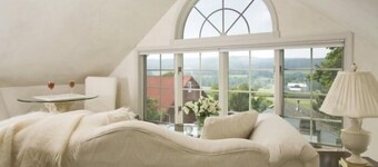 The Inn At Twin Linden