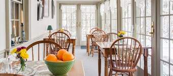The Inn At Twin Linden