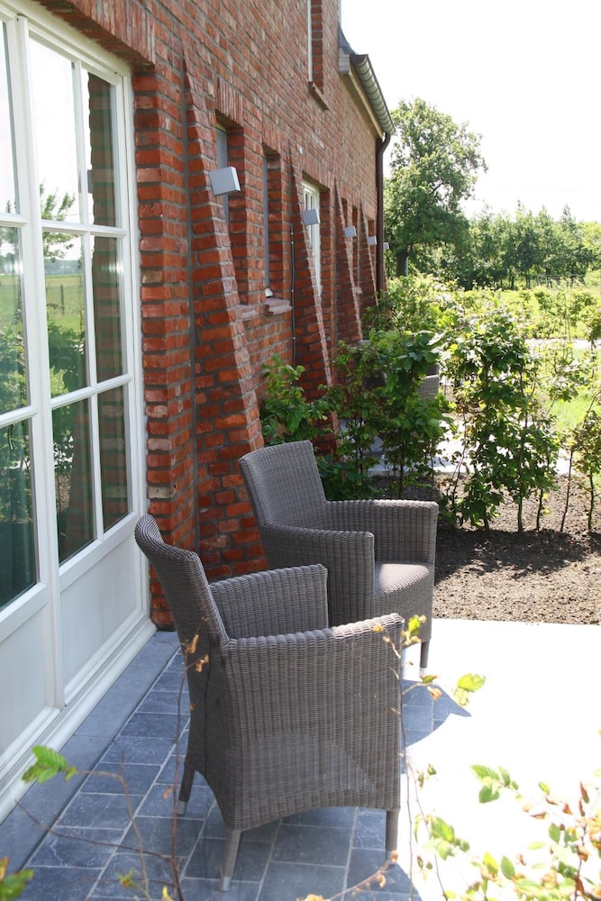 Hotel Huyshoeve by null