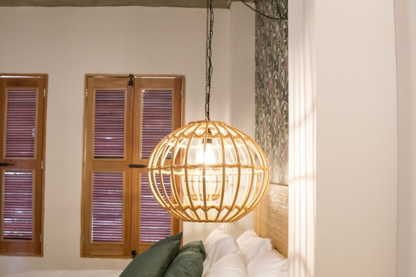 Habitación doble | Ropa de cama de alta calidad y minibar