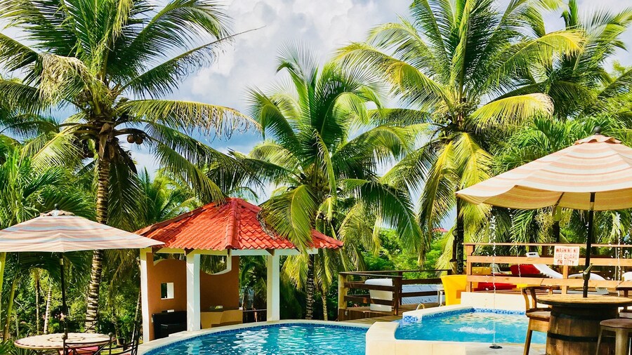 The Log Cab Inn Resort