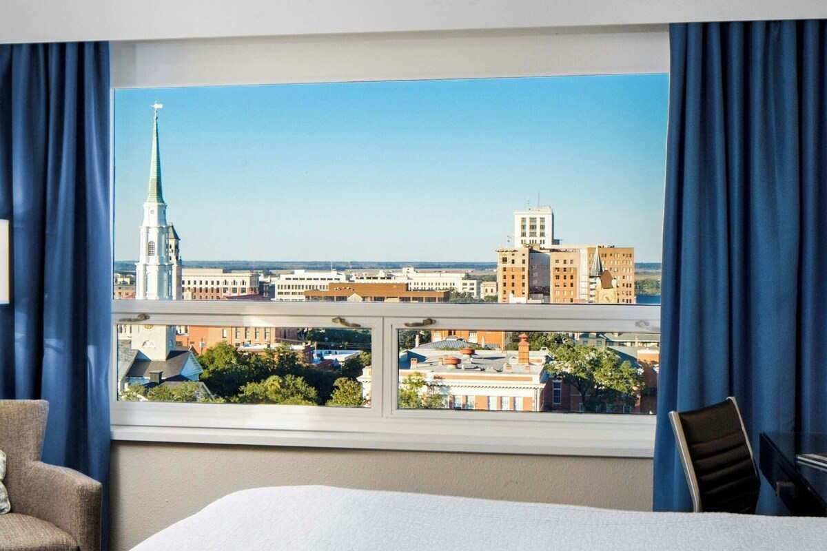 Executive-Zimmer, 1 King-Bett, Balkon, Stadtblick