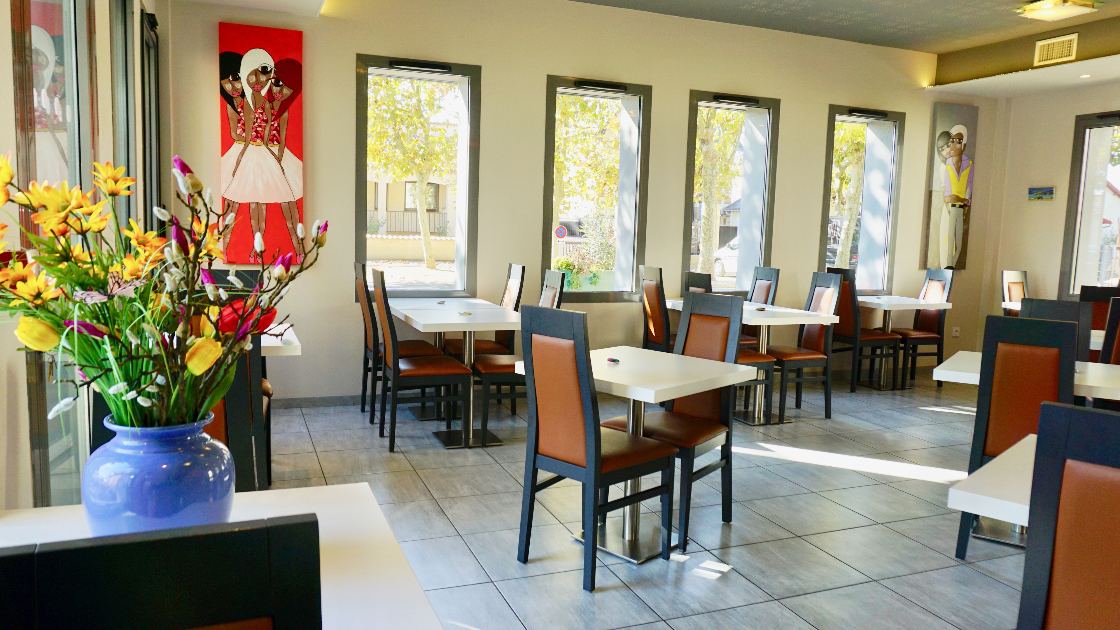 daily buffet breakfast (eur 15 per person)