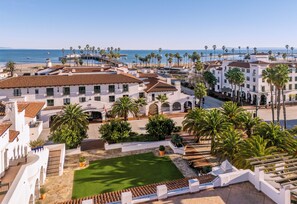 Exterior - Hotel Californian (Santa Barbara)