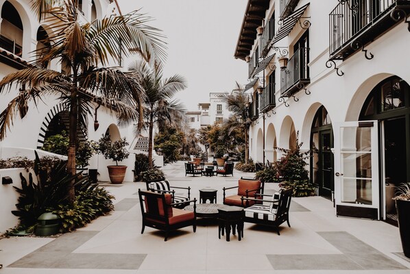 Terrace/patio - Hotel Californian (Santa Barbara)
