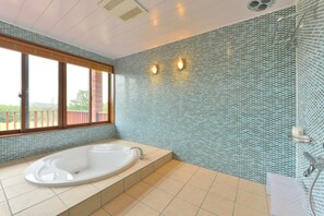 Ferienhaus | Badezimmer