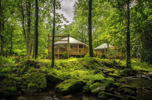 stayNantahala – Smoky Mountain Cabins and Luxury Yurts