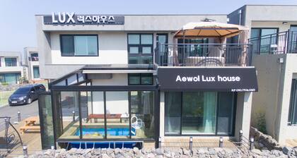 Aewol Lux House