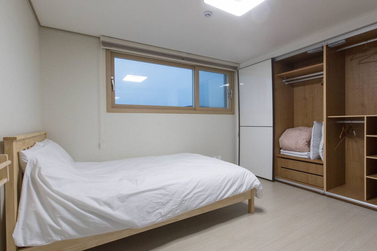 Desk, blackout curtains, free WiFi