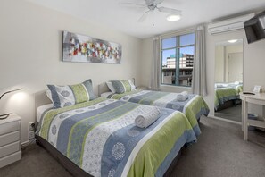 Deluxe Twin Room, Jetted Tub | Iron/ironing board, free WiFi, bed sheets - Parkhill Fine Accommodation (Whangarei)