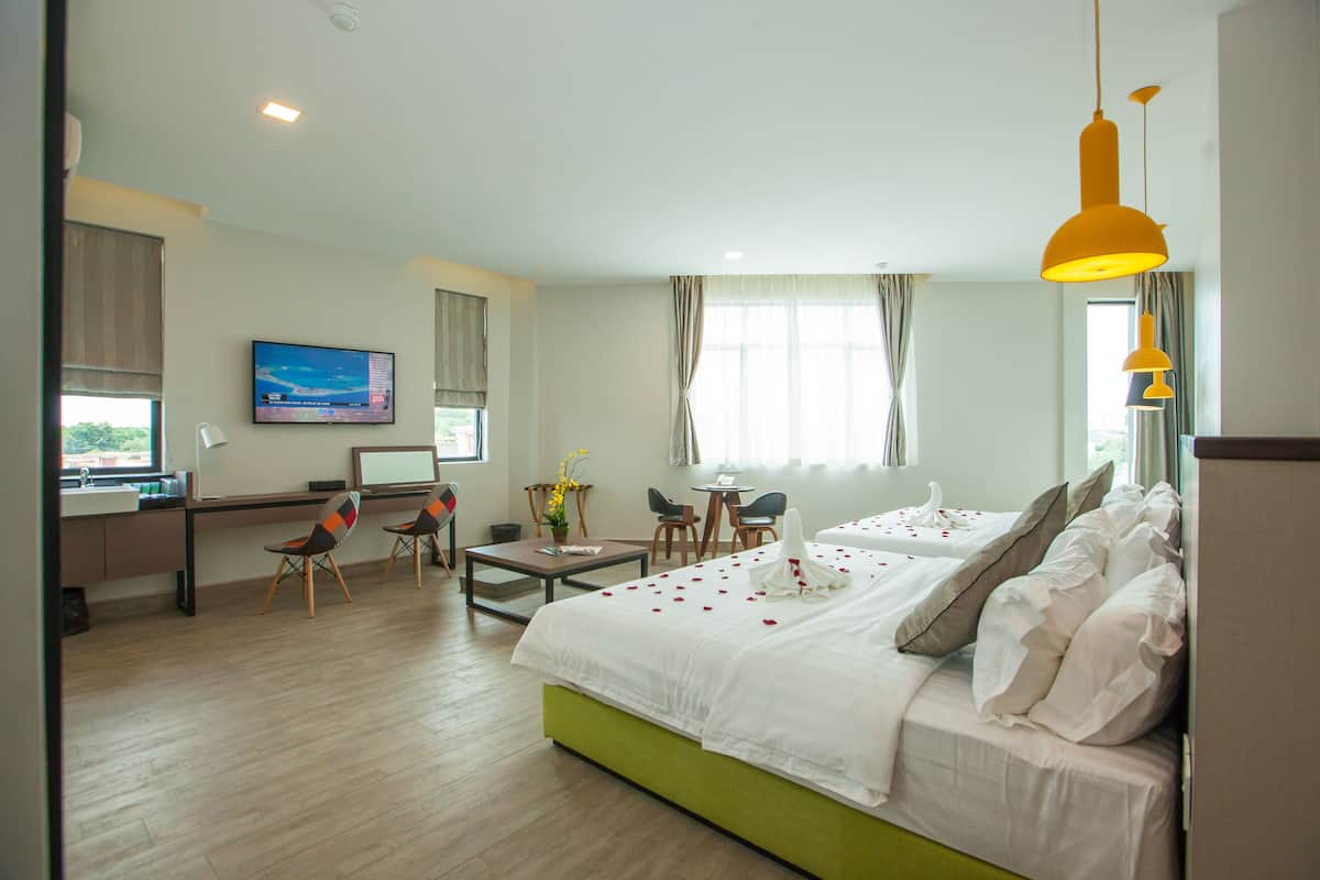 Familie suite | Een bureau, een strijkplank/strijkijzer, gratis wifi, beddengoed