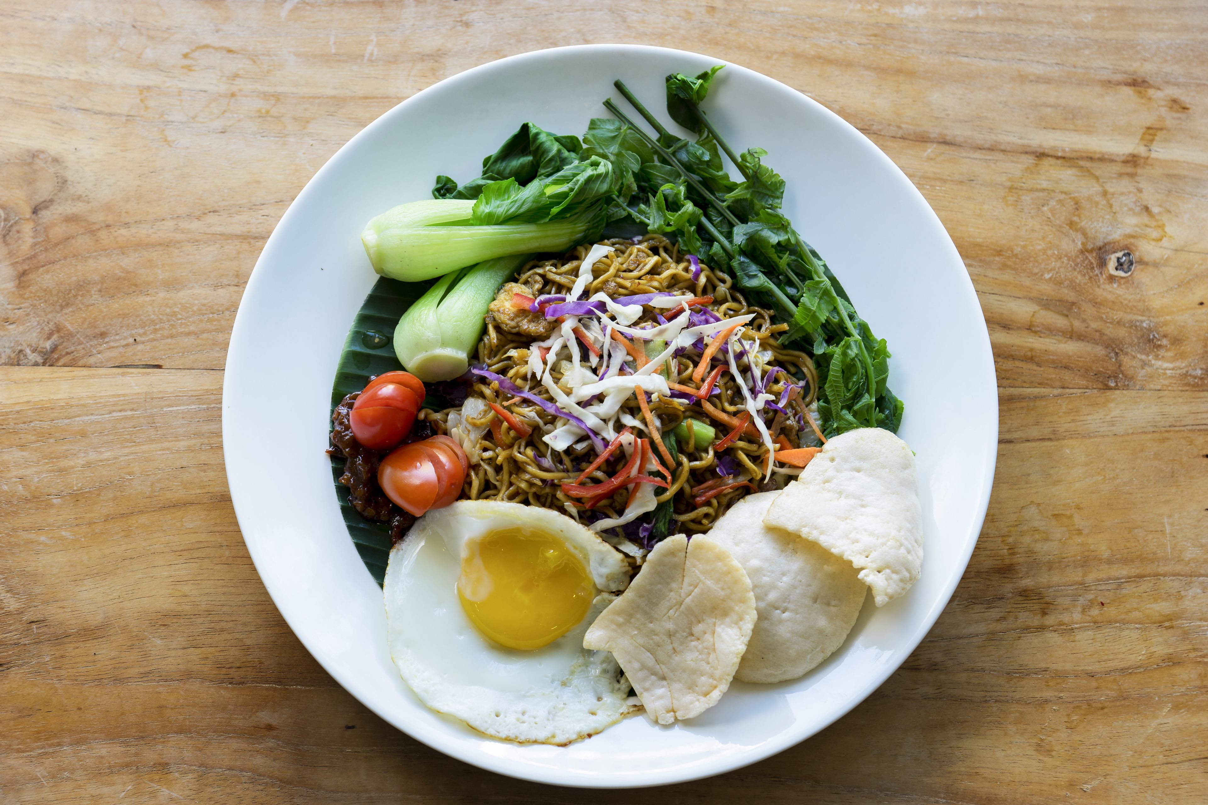 daily continental breakfast (idr 45000 per person)