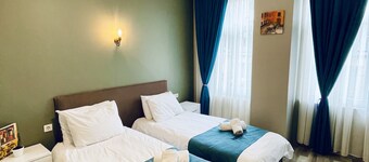 Puffin Suites & Rooms