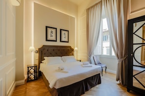 Chambre Standard Double ou avec lits jumeaux | Literie de qualité supérieure, minibar, coffres-forts dans les chambres