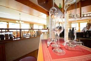 Dinner served  - Hotel Tauernglöckl (Tweng)