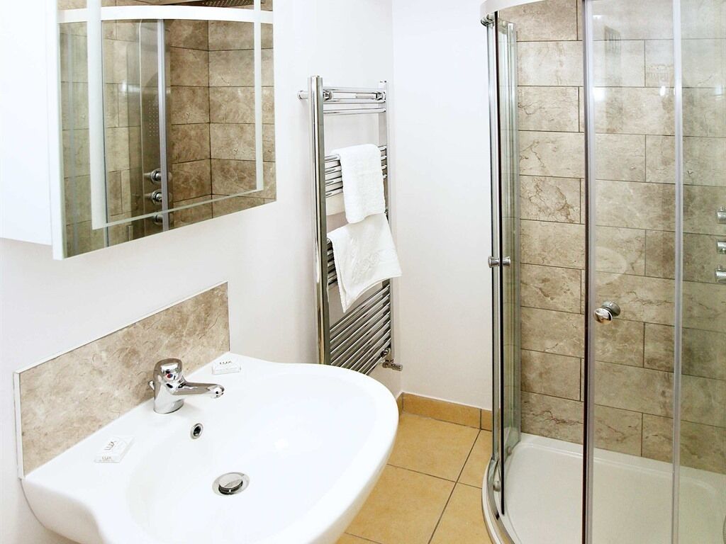 Appartement, salle de bain privée (5 - No Parking) | Salle de bain | Articles de toilette (gratuits)